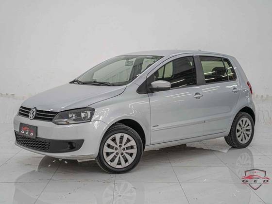 VOLKSWAGEN FOX 1.0 MI TREND 8V FLEX 4P MANUAL VOLKSWAGEN FOX 1.0 MI TREND 8V FLEX 4P MANUAL
